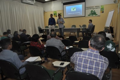 Superintendente do Senar-MA, Luiz Figueiredo explica aos presentes a importância do novo programa.