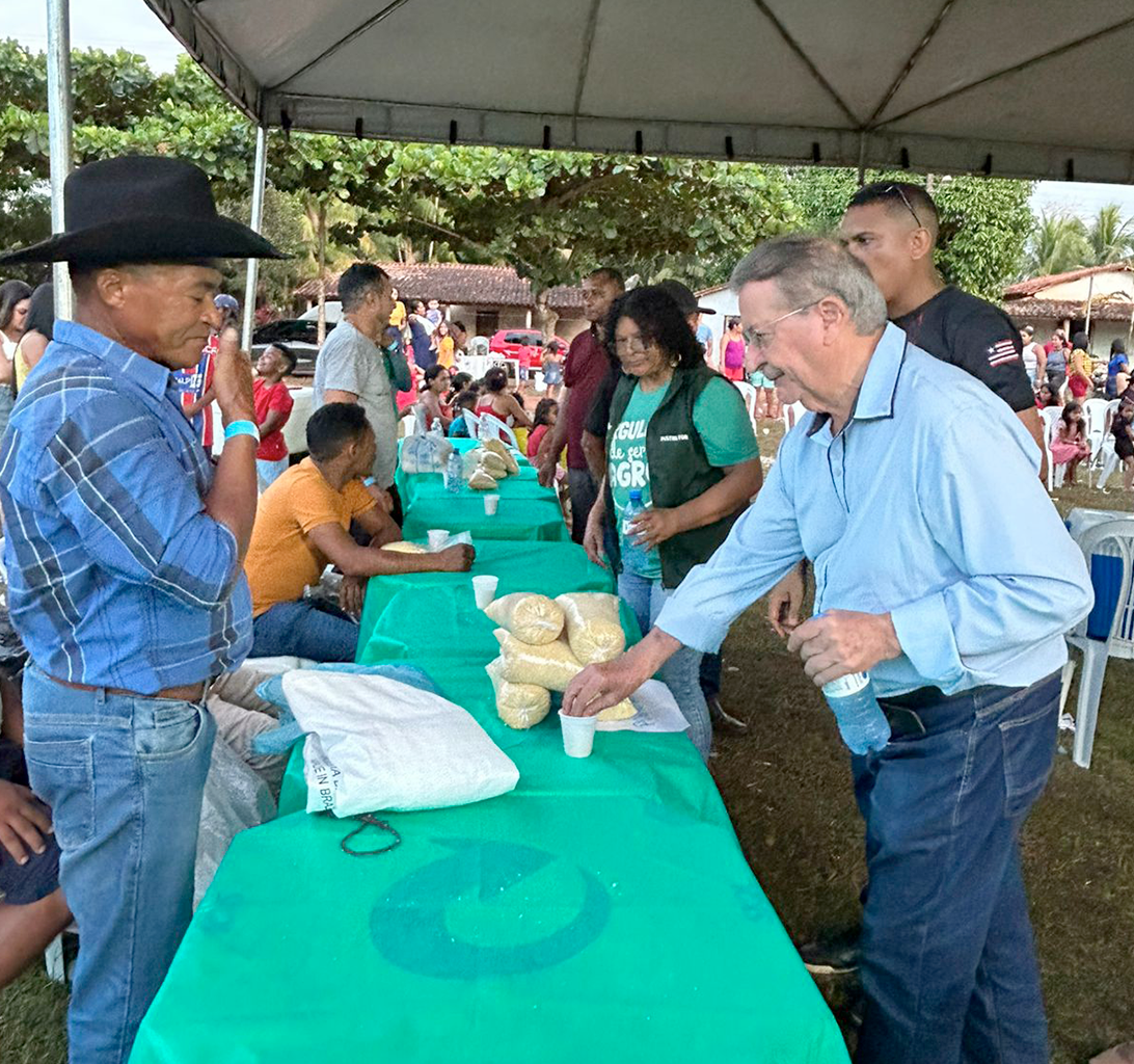 Coelho participa do Concurso da melhor farinha no Festival.