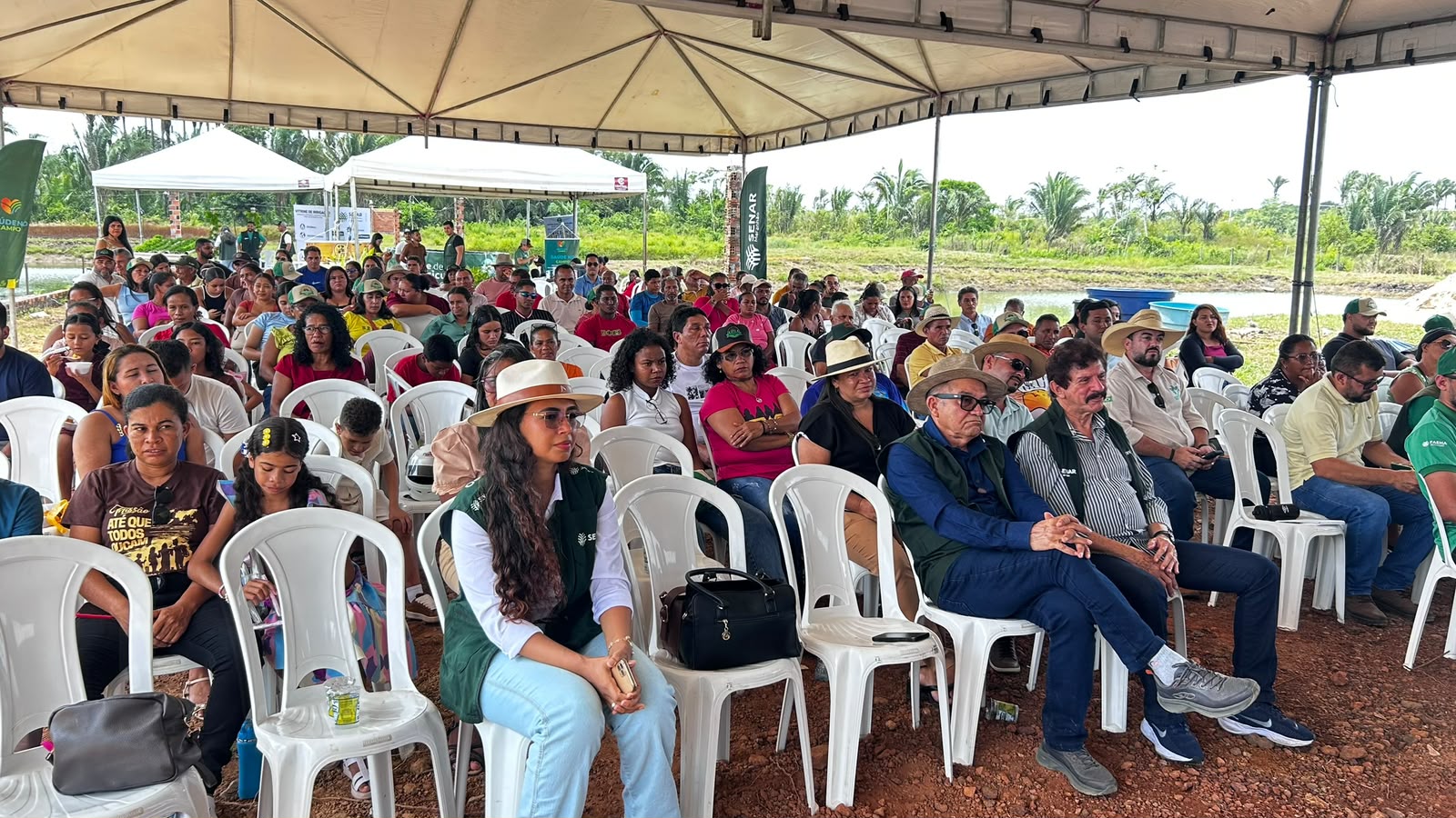 Diretores do sistema Faema/Senar prestigiaram o evento que reuniram centenas de produtores rurais da região da Baixada Oriental maranhense.